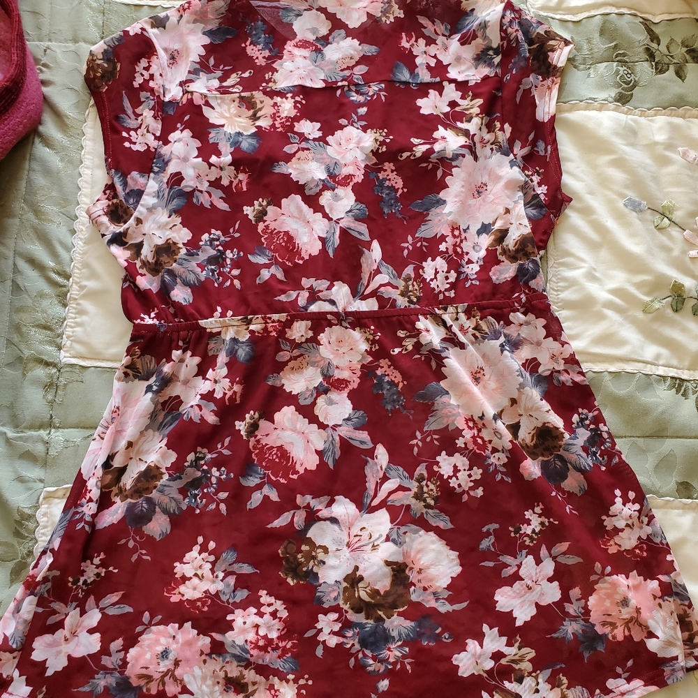 Maternity blouse - Picture 2 of 3